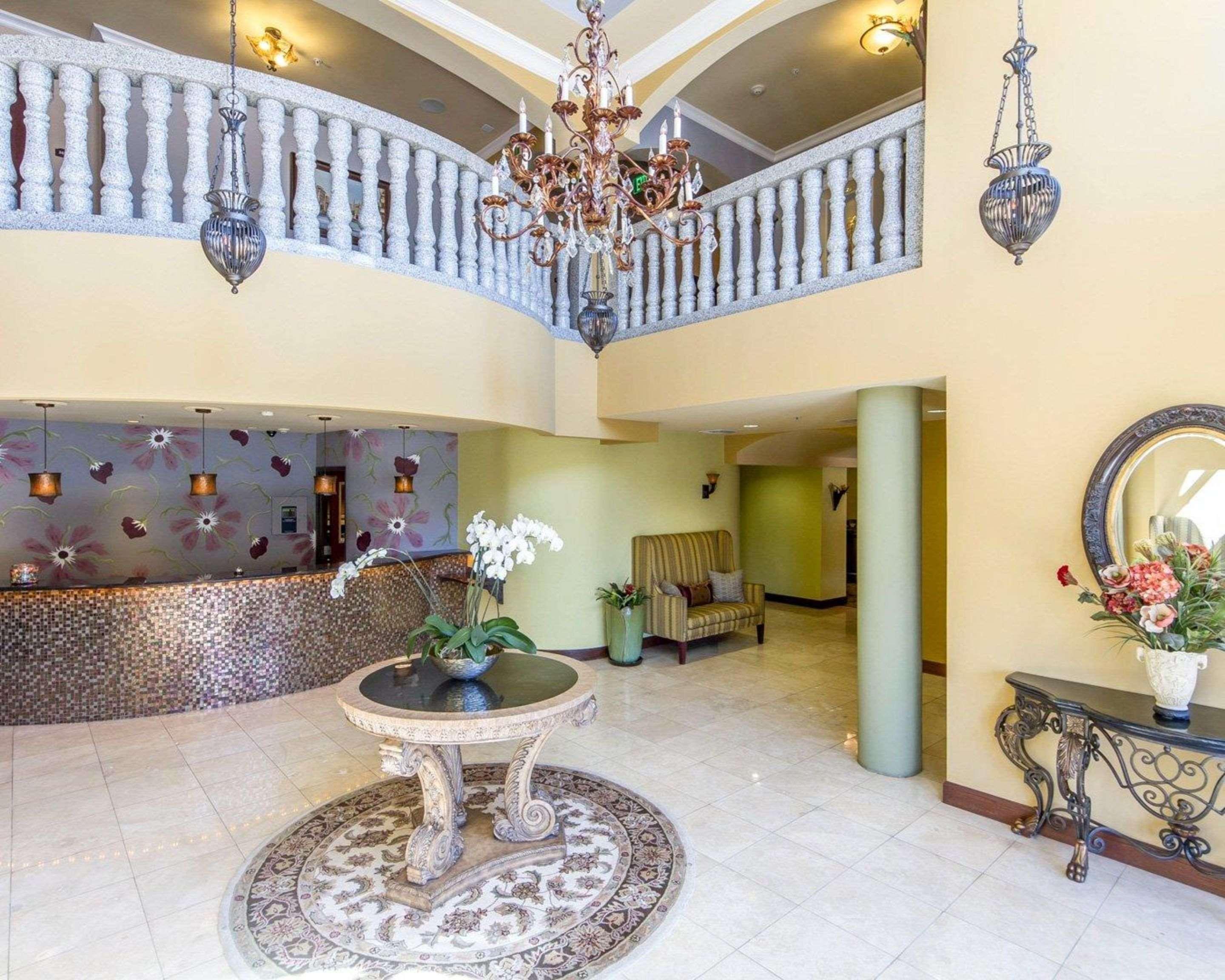 Montes Hotel, Ascend Collection Hotel 3*