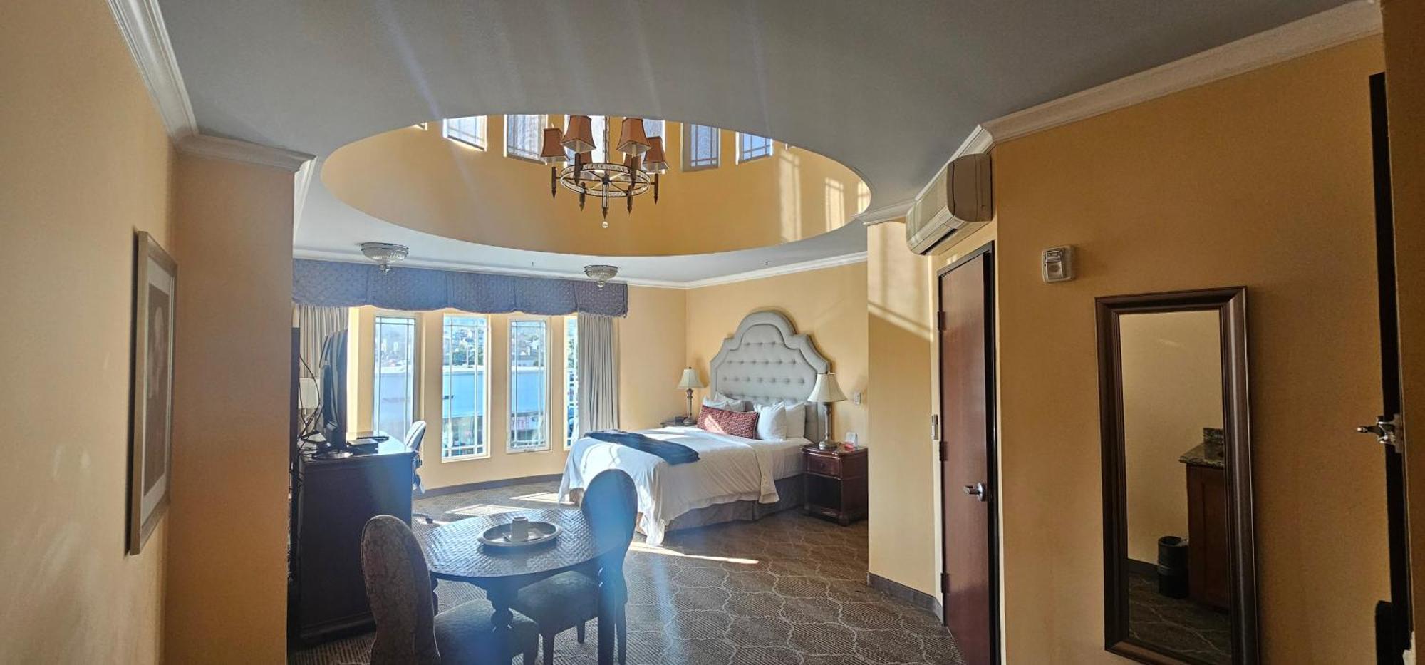 Montes Hotel, Ascend Collection Hotel