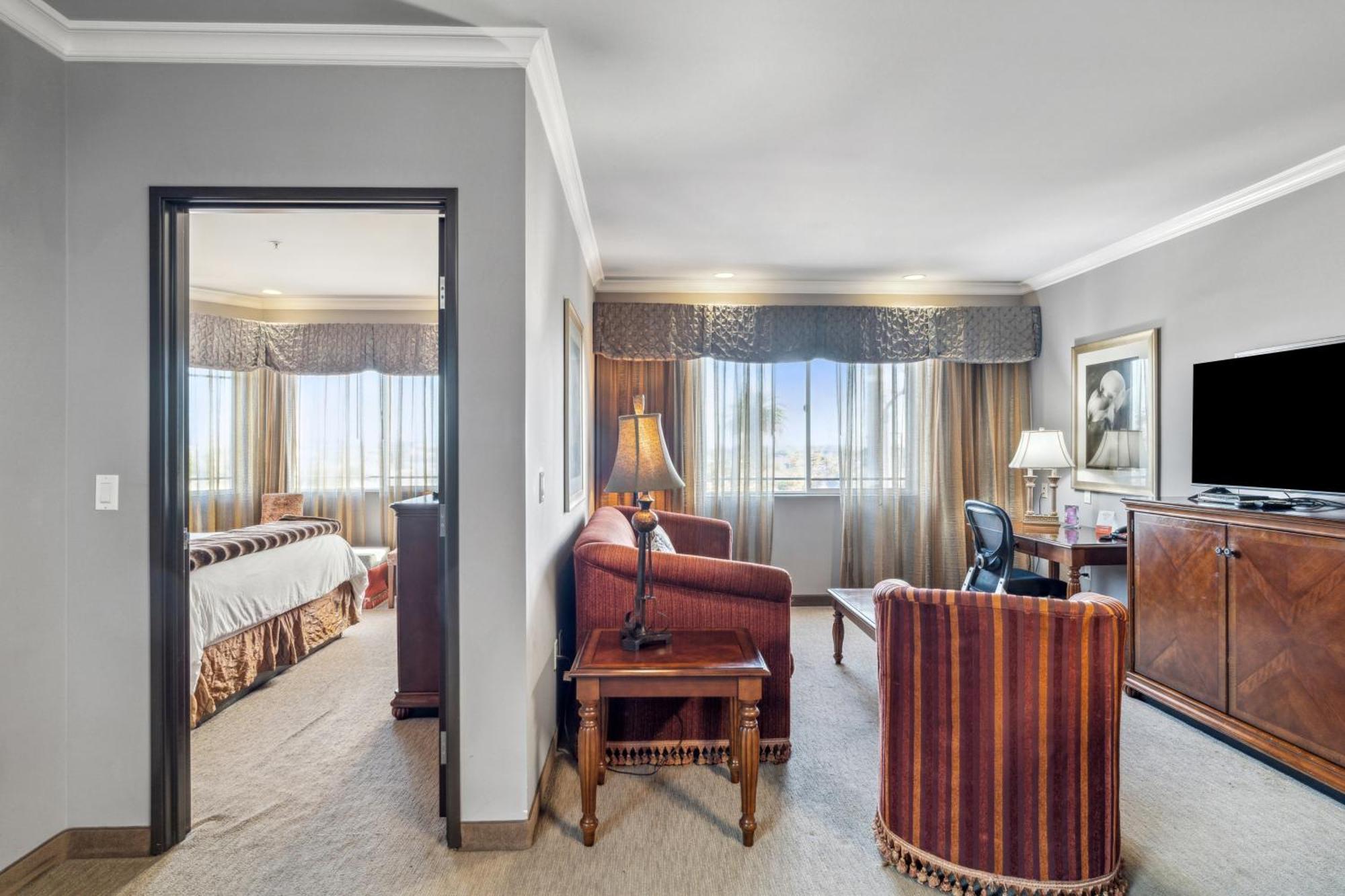 Montes Hotel, Ascend Collection Hotel
